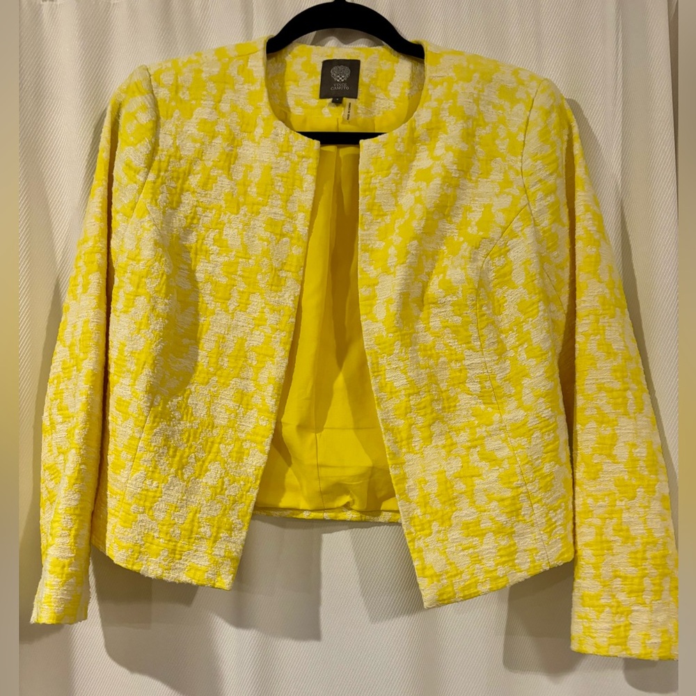 Vince Camuto Blazer.